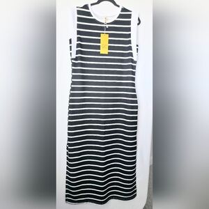 Grecerelle Black & White Striped Maxi Dress Pockets Slit Minimalist Clean Girl